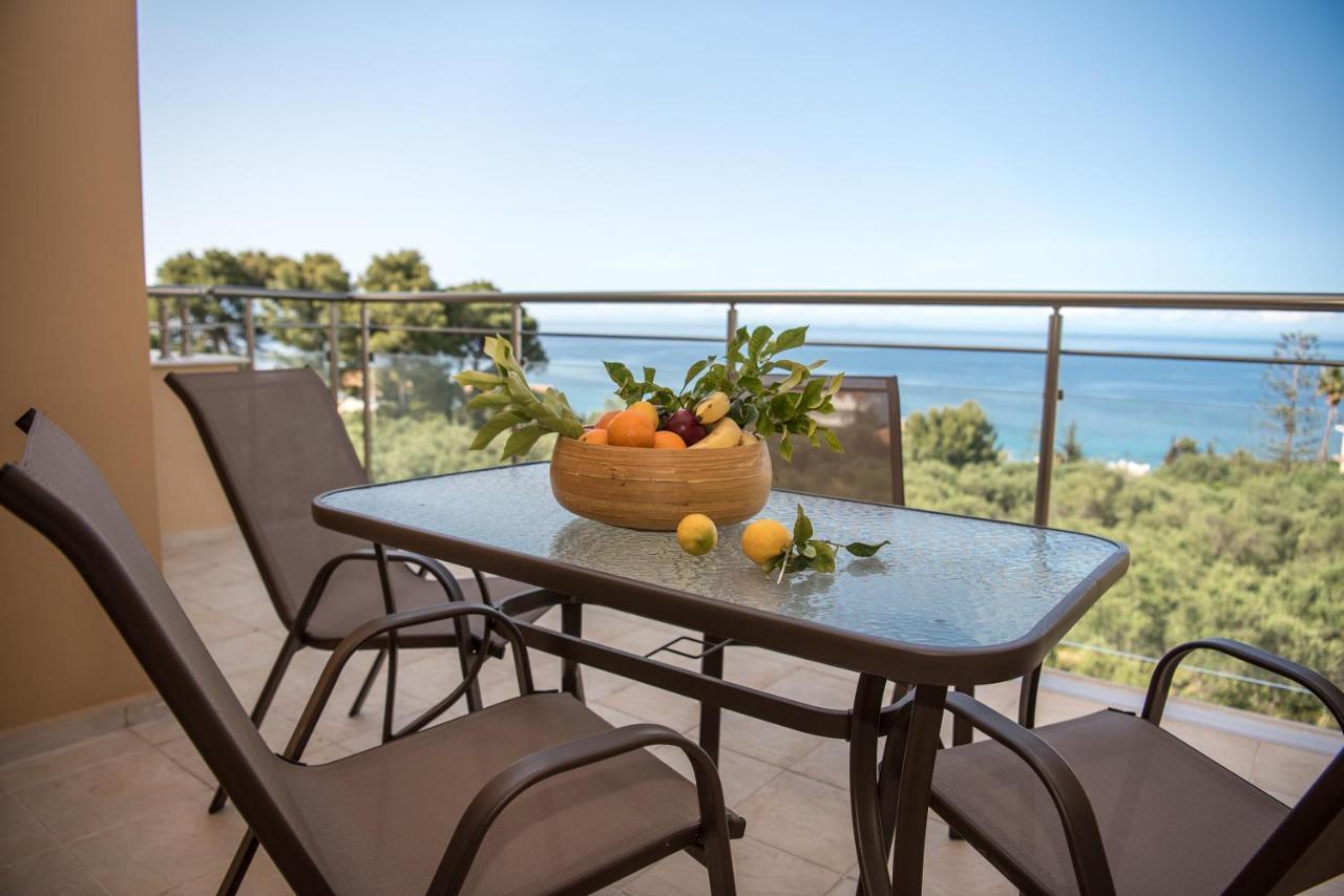 Akrotiri Sea View Suites Екстер'єр фото