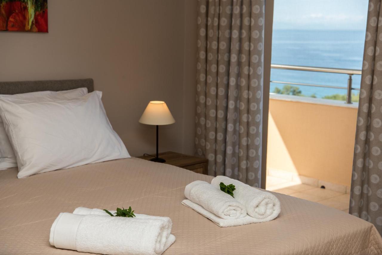 Akrotiri Sea View Suites Екстер'єр фото