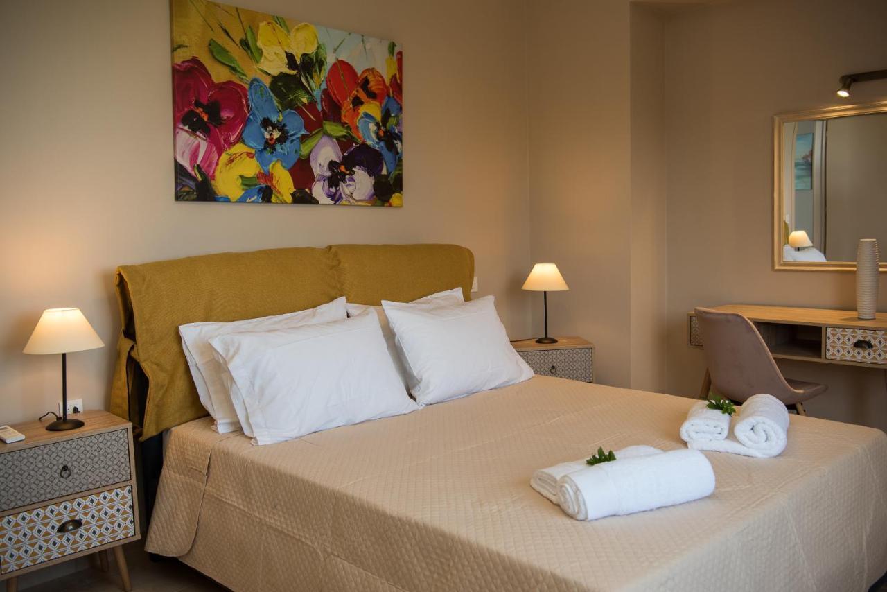 Akrotiri Sea View Suites Екстер'єр фото